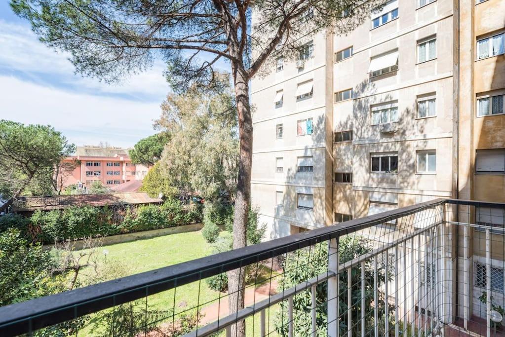 Apartamento Cinema House In Cinecitta Roma Exterior foto